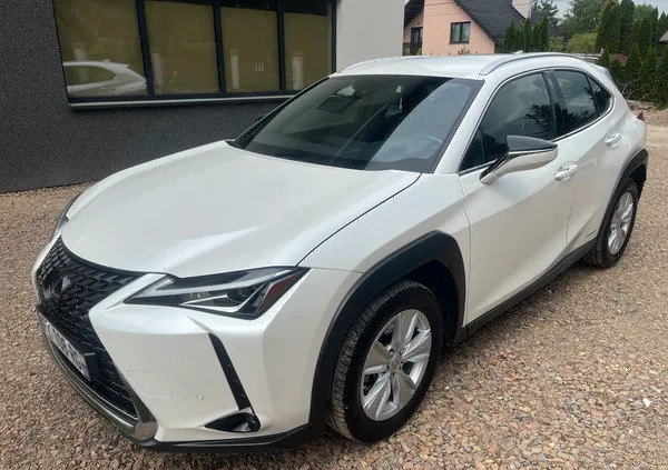 samochody osobowe Lexus UX cena 105000 przebieg: 79000, rok produkcji 2021 z Błażowa